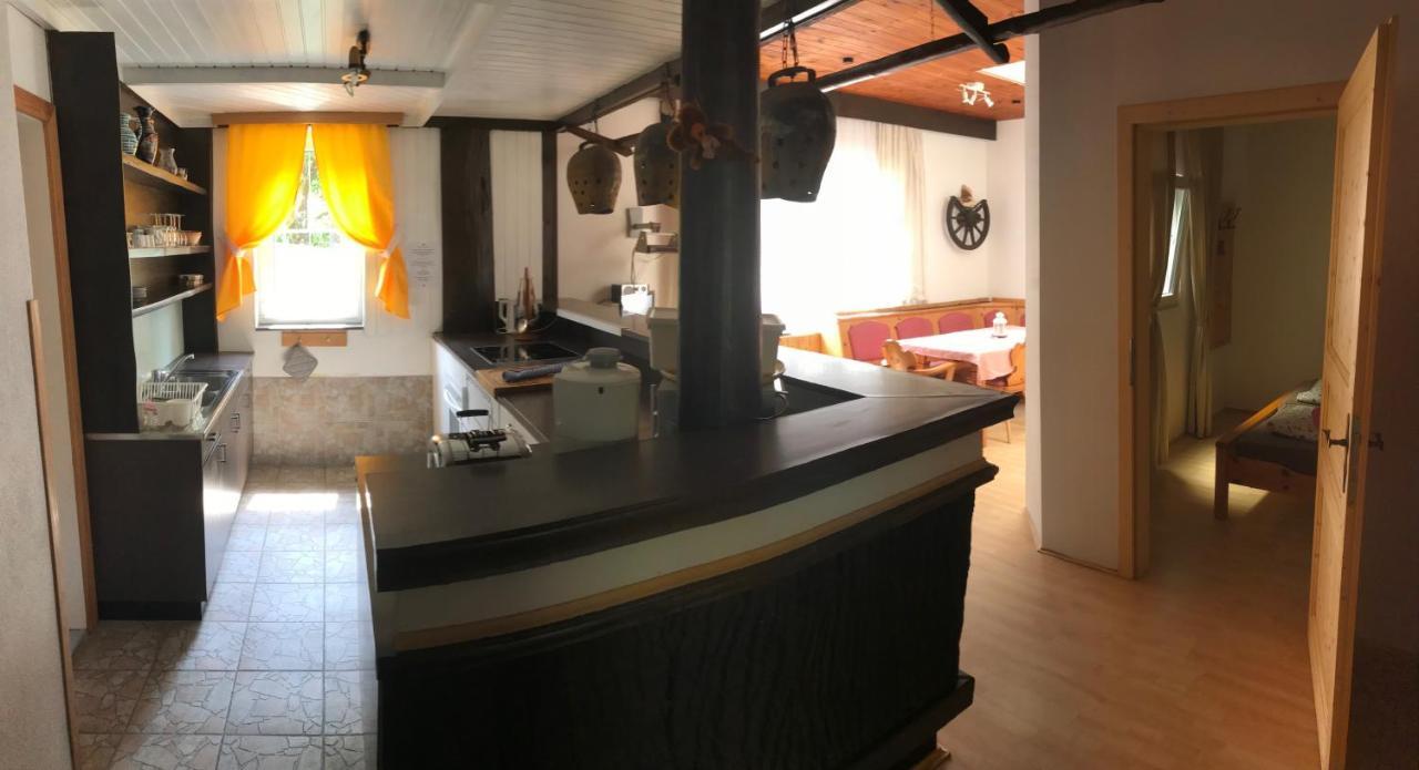 Georgihof Im Park Apartment Unterburg am Klopeiner See ภายนอก รูปภาพ