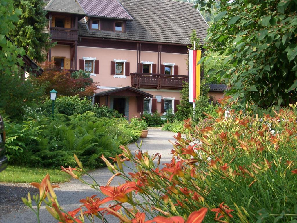 Georgihof Im Park Apartment Unterburg am Klopeiner See ภายนอก รูปภาพ