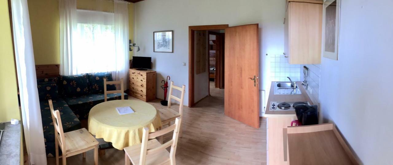 Georgihof Im Park Apartment Unterburg am Klopeiner See ภายนอก รูปภาพ