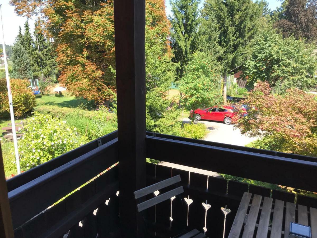 Georgihof Im Park Apartment Unterburg am Klopeiner See ภายนอก รูปภาพ